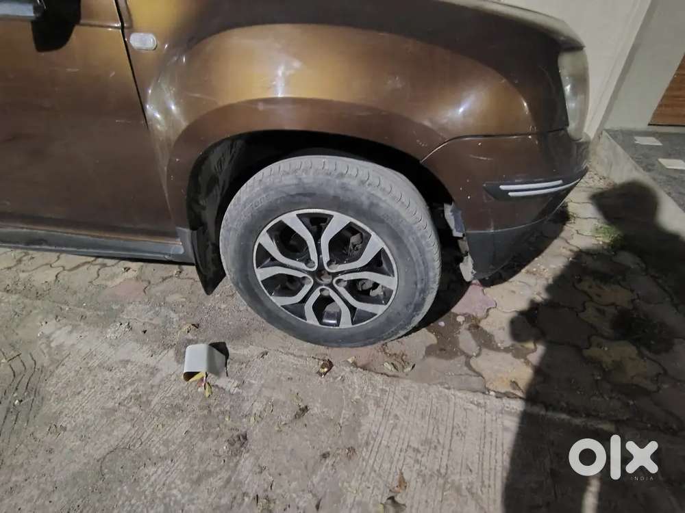 Renault Duster 2015 Diesel 87000 Km Driven