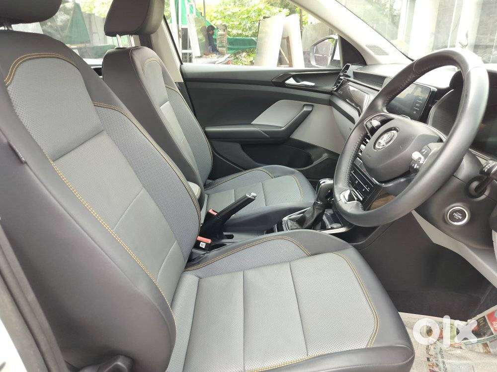 Skoda Kushaq 1.0 Tsi Style At, 2023, Petrol
