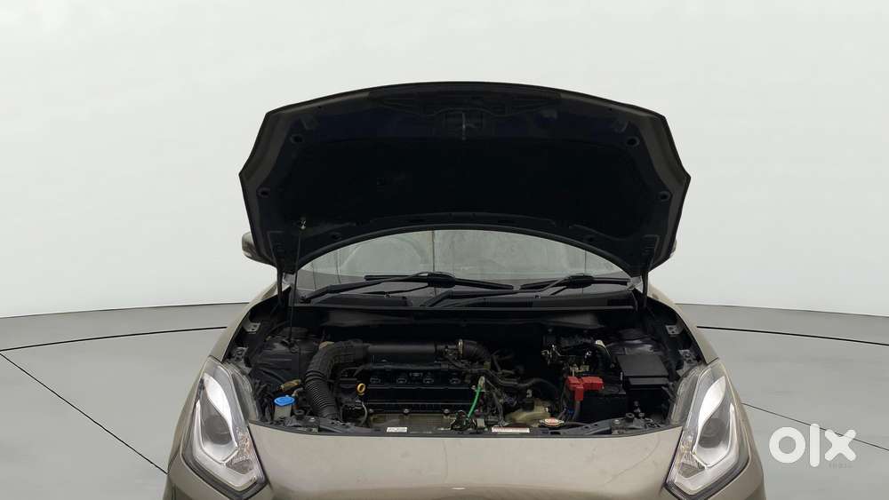 Maruti Suzuki Swift Dzire Zxi + Amt, 2022, Petrol