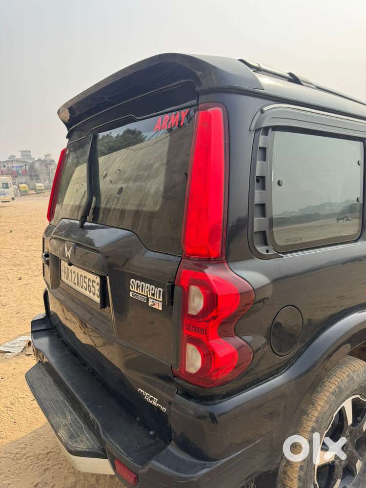 Mahindra Scorpio Classic 2.2 S 11 Mt 7 Str, 2022, Diesel