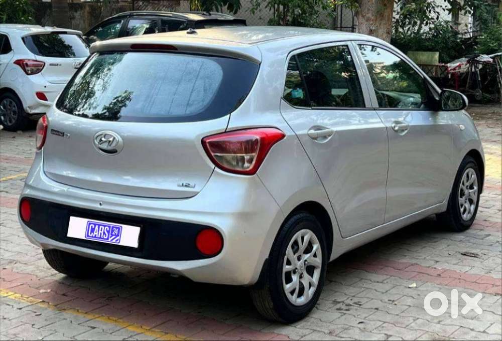 Hyundai Grand I10 2016-2017 Sportz Celebration Edition, 2016, Petrol