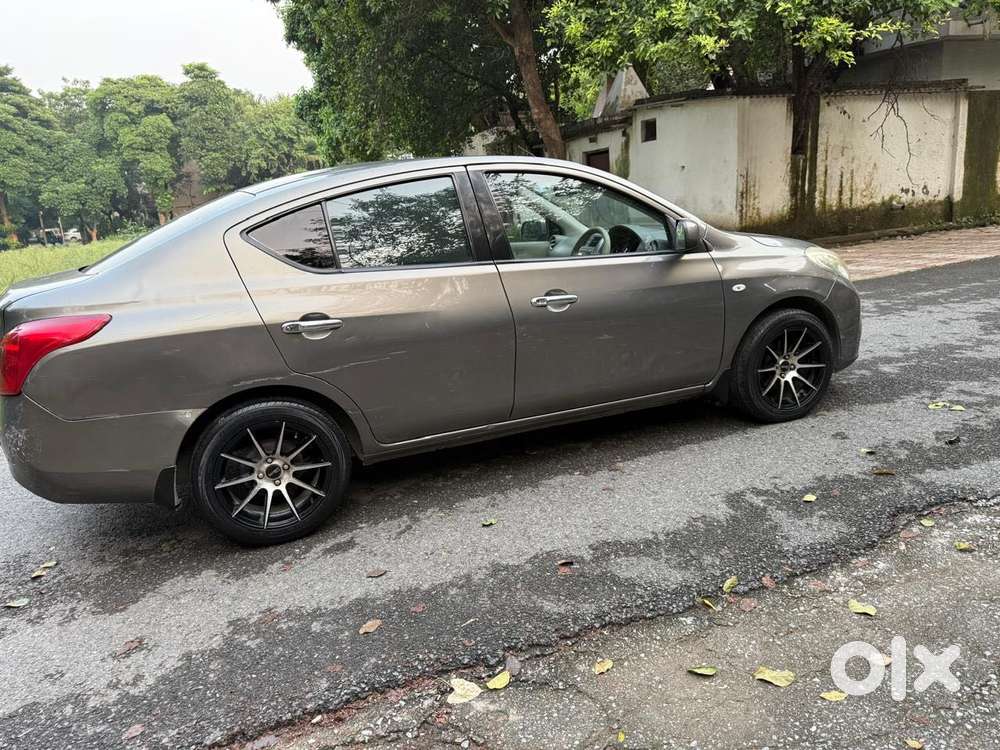 Nissan Sunny Xv Special Edition, 2011, Petrol