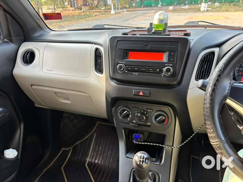 Taxi-maruti Suzuki Maruti 2025 Hybrid