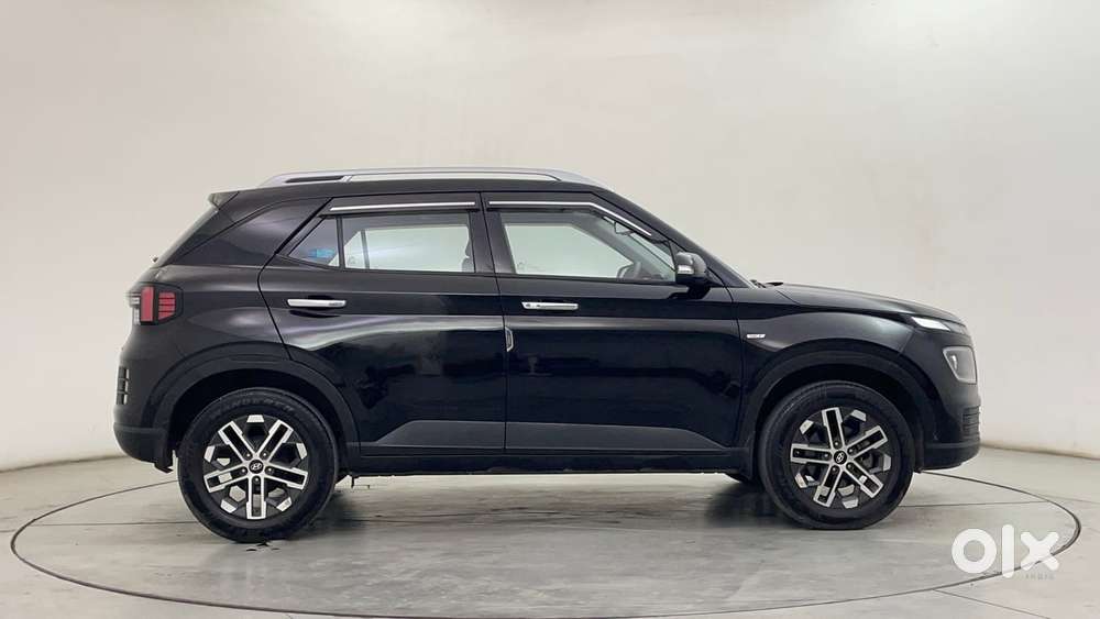 Hyundai Venue 1.0 Sx (o) Turbo Dct, 2024, Petrol