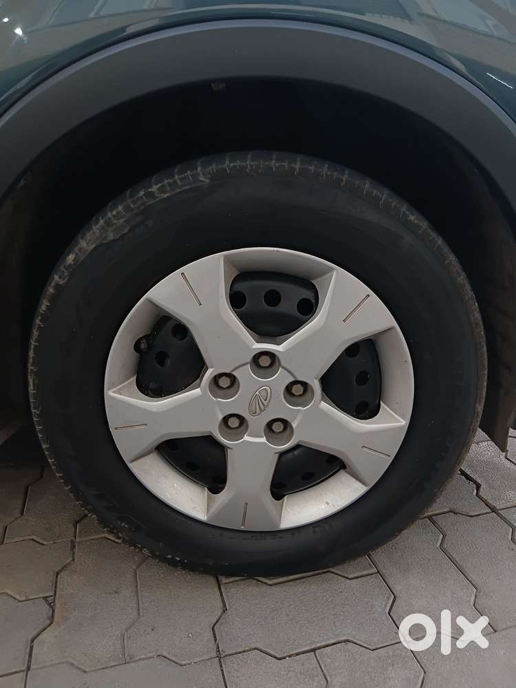Mahindra Xuv300 W6 Amt Diesel, 2023, Diesel