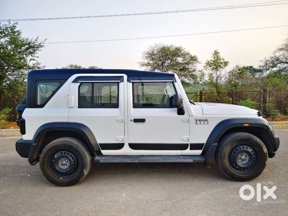 Mahindra Thar Roxx Mx3 Diesel Mt 2wd, 2025, Diesel