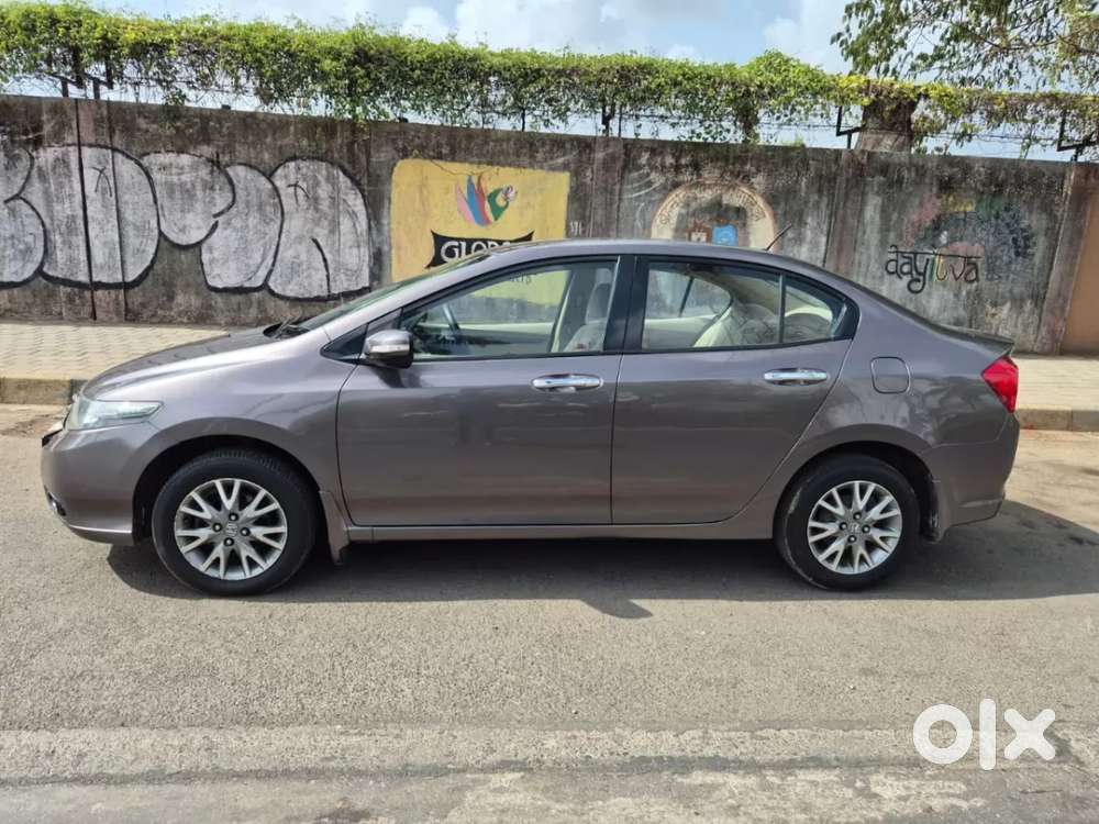 Honda City 1.5 V Cvt I-vtec Mt, 2013, Petrol