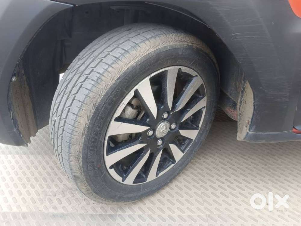 Toyota Etios Cross 1.2l G, 2015, Petrol