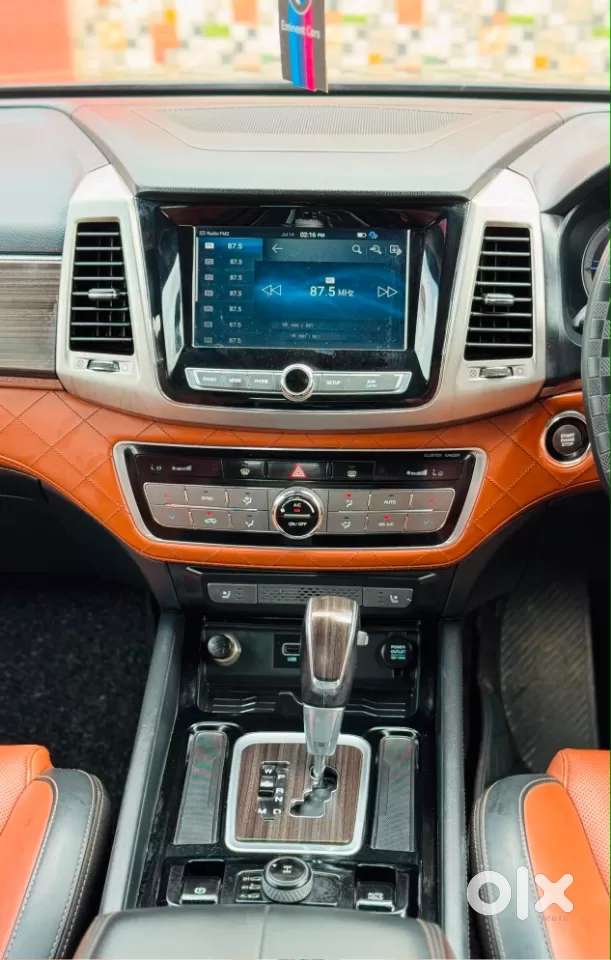 Mahindra Alturas G4 4wd At, 2021, Diesel