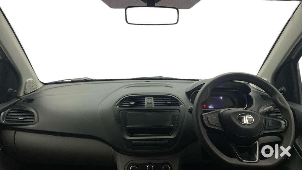 Tata Tiago 1.2 Revotron Xe Cng, 2024, Cng & Hybrids