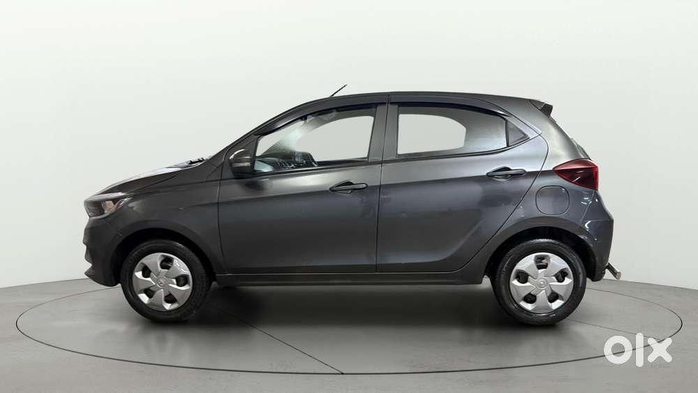 Tata Tiago 1.2 Revotron Xt, 2020, Petrol