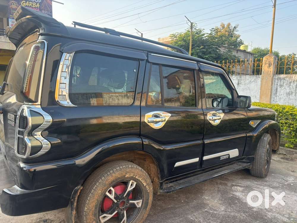 Mahindra Scorpio 2016 Year
