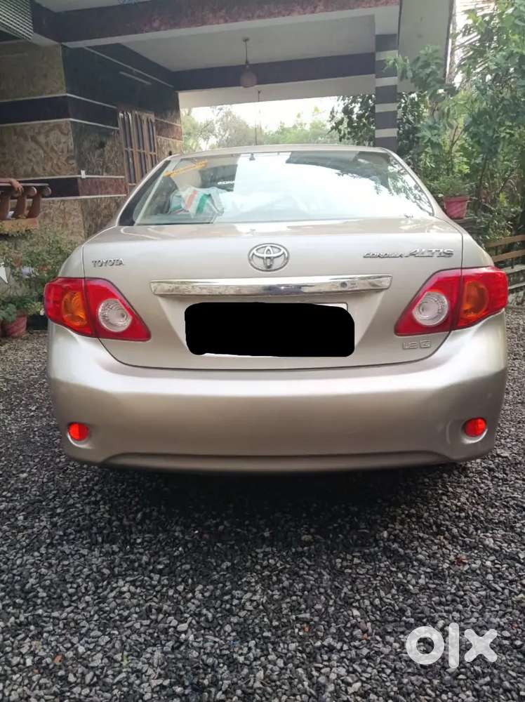 Corolla Altis