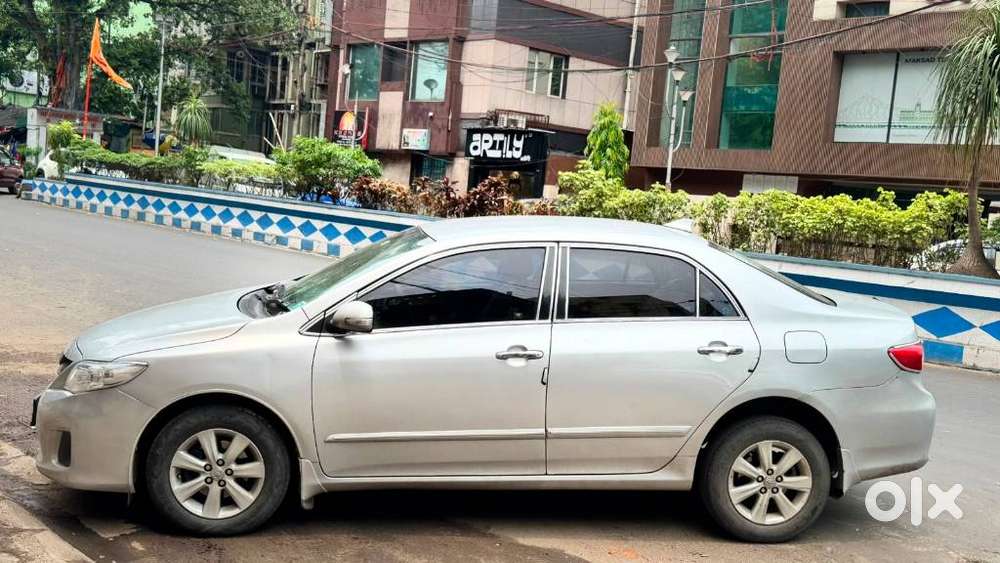 Toyota Corolla Altis 2013-2017 D-4d Gl, 2013, Diesel