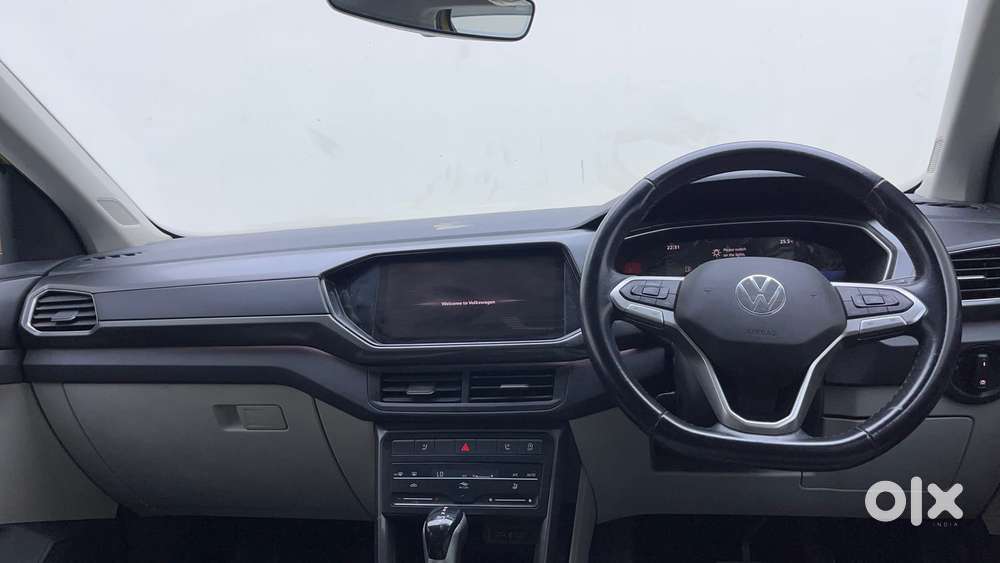 Volkswagen Taigun Topline 1.0 Tsi At (electric Seats), 2022, Petrol