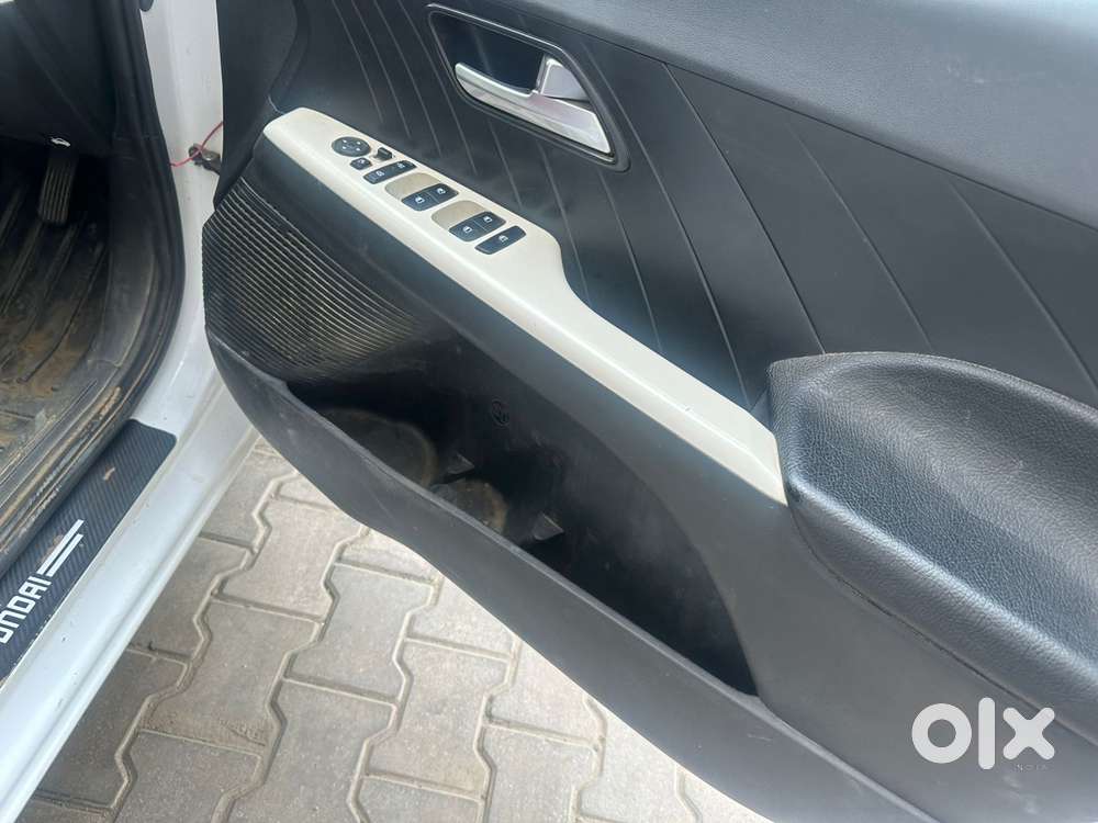 Hyundai Verna 1.5 Sx Petrol Mt, 2024, Petrol