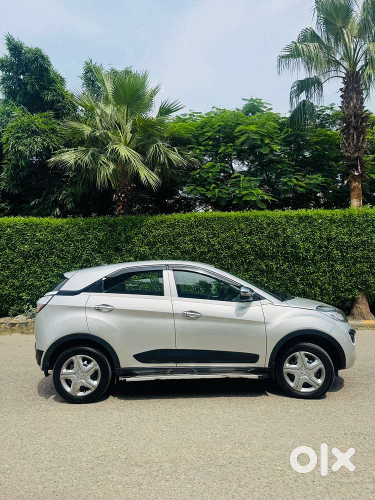 Tata Nexon 1.5 Revotorq Xm (s), 2019, Cng & Hybrids