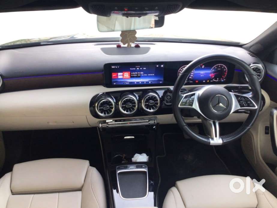 Mercedes-benz A-class Limousine 200, 2023, Petrol