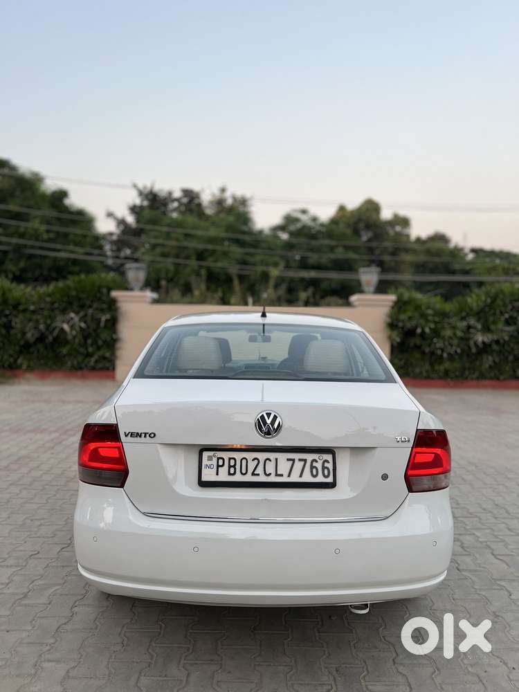Volkswagen Vento 2010-2013 Diesel Highline, 2014, Diesel