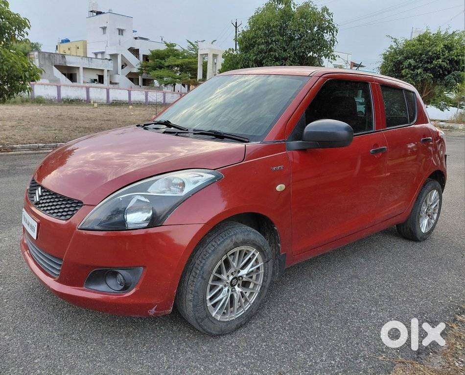 Maruti Suzuki Swift, 2012, Petrol