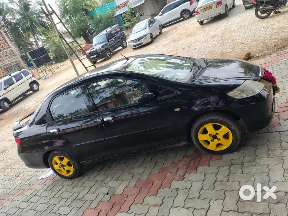 Honda City Zx Petrol 2004