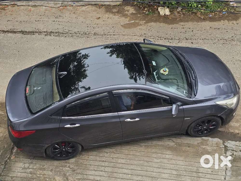 Hyundai Fluidic Verna 2015