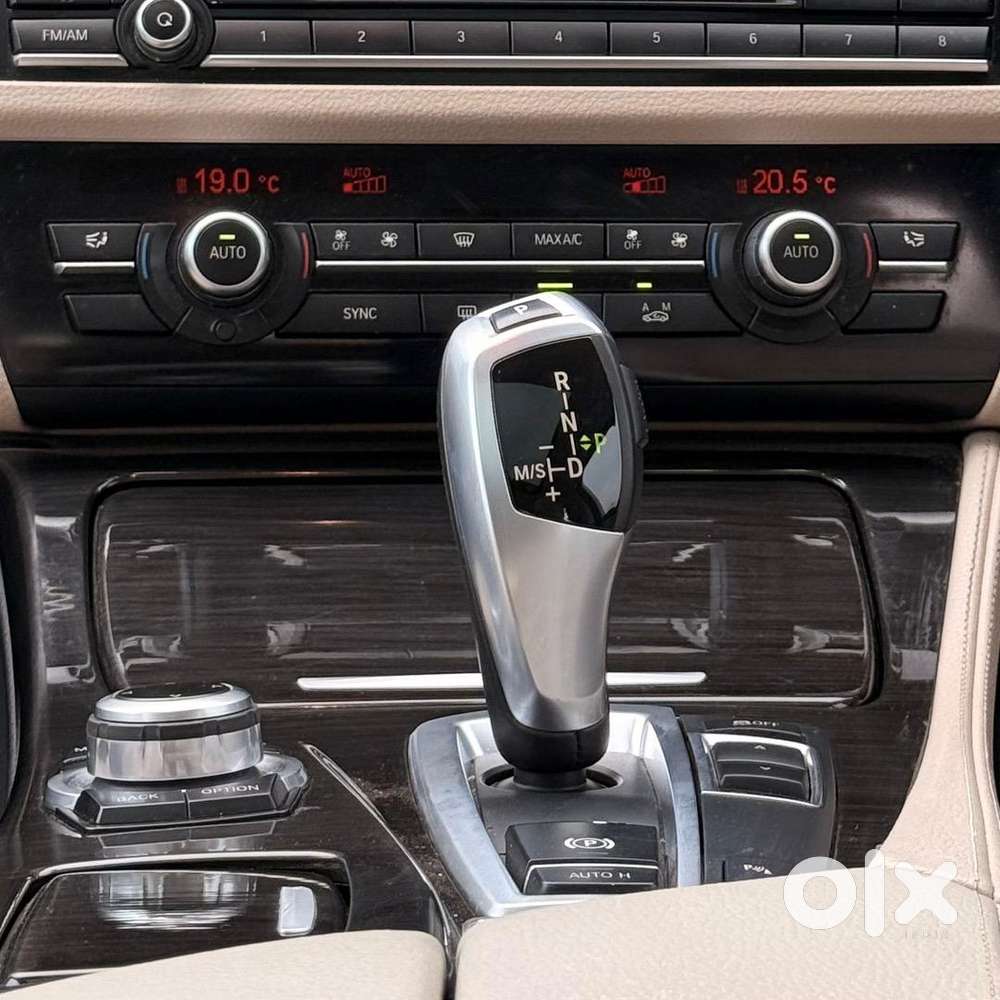 Bmw 5 Series 2016 Luxury Line