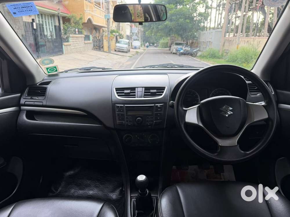 Maruti Suzuki Swift Vxi, 2012, Petrol