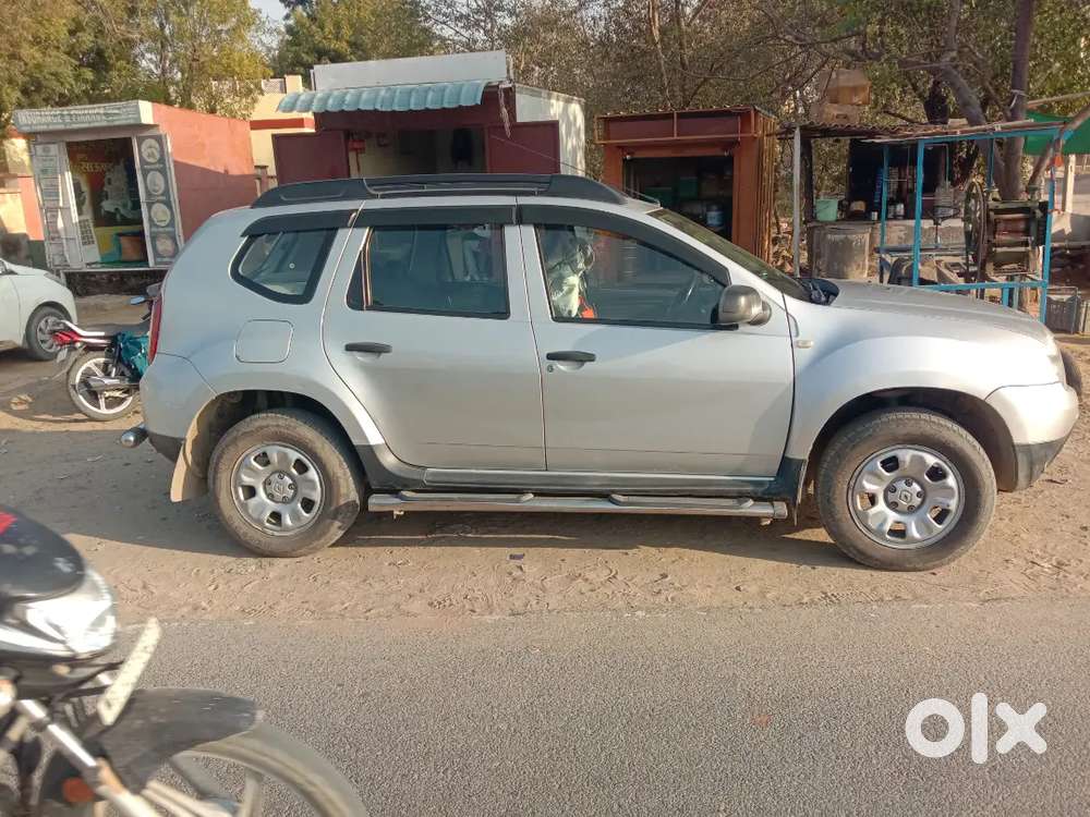 Renault Duster 2014 Diesel 130000 Km Driven.puree Gadi Orignal Hai. Go