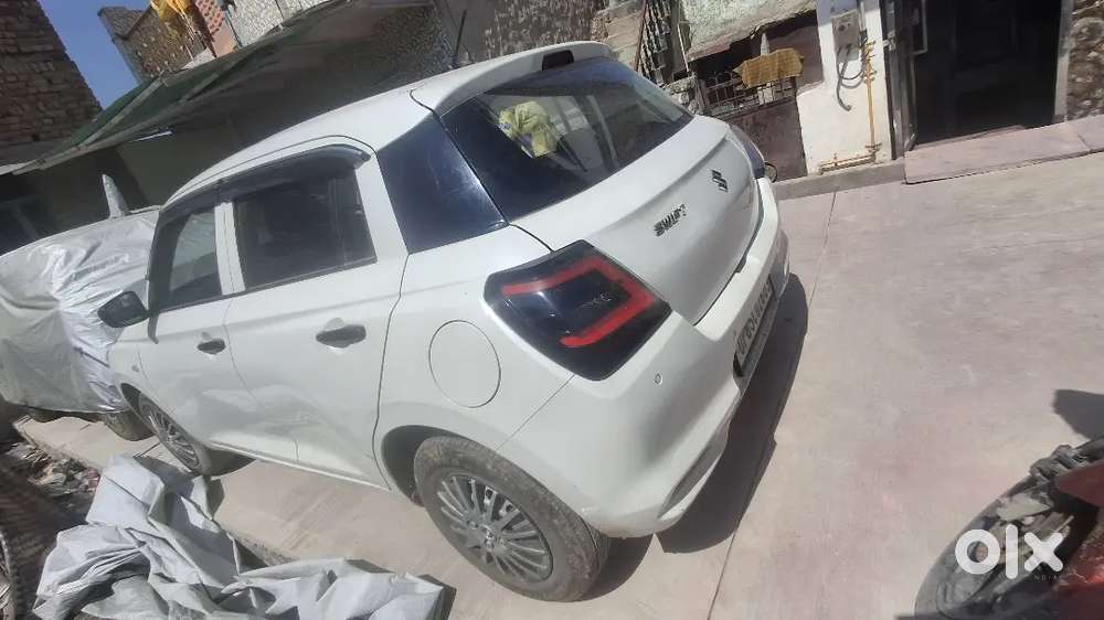 Maruti Suzuki Swift 2025 Petrol 22300 Km Driven Brand New Condition
