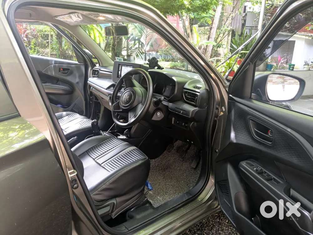 Maruti Suzuki Swift Lxi 2024