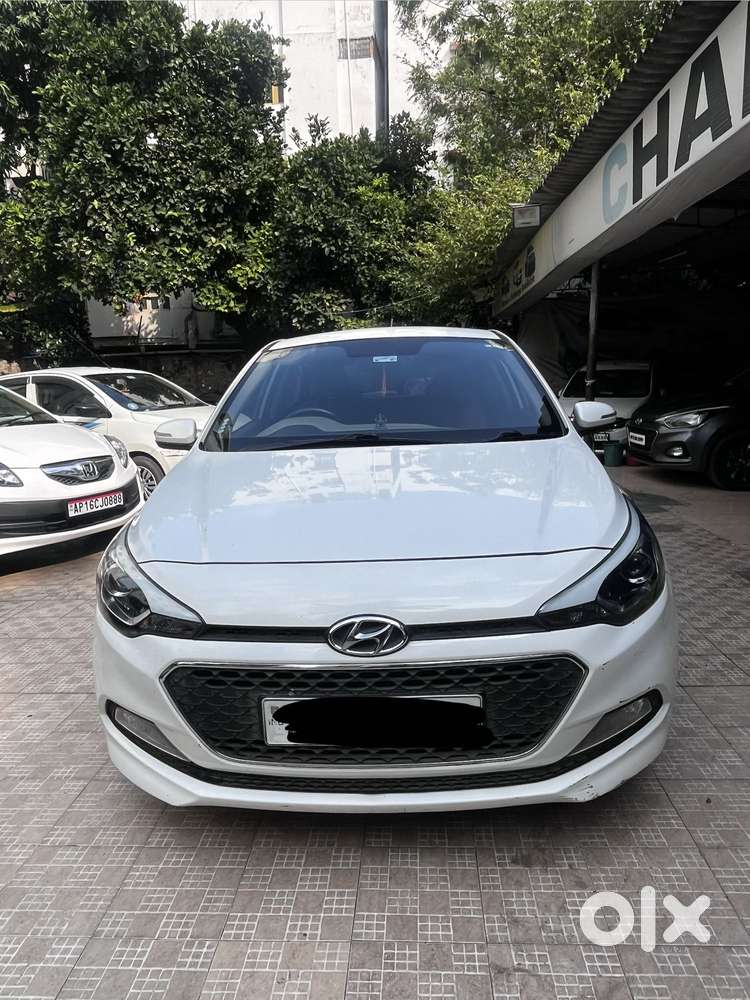 Hyundai I20 Petrol Asta Option, 2017, Petrol