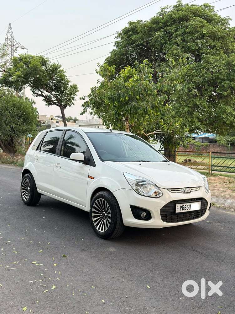 Ford Figo 2012-2015 Diesel Celebration Edition, 2013, Diesel