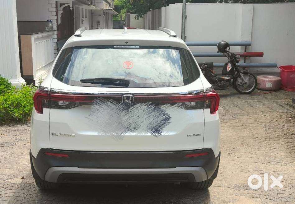 Doctor's Car,honda Elevate In Very Good Condition.