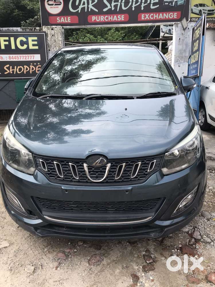 Mahindra Marazzo M8, 2018, Diesel