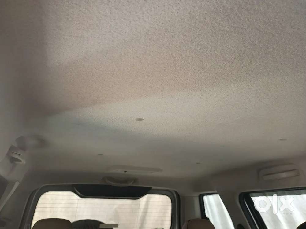 Mahindra Tuv 300 2018 Diesel Well Maintained