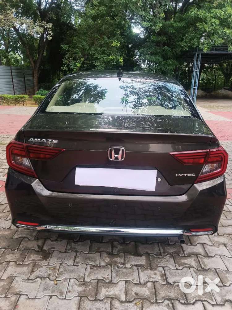 Honda Amaze 2023 Petrol Well Maintained