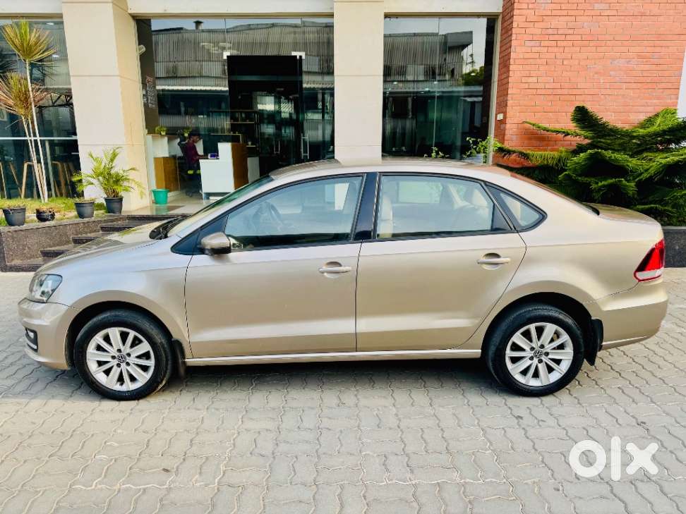 Volkswagen Vento 1.5l Tdi Highline Plus At Diesel, 2016, Diesel
