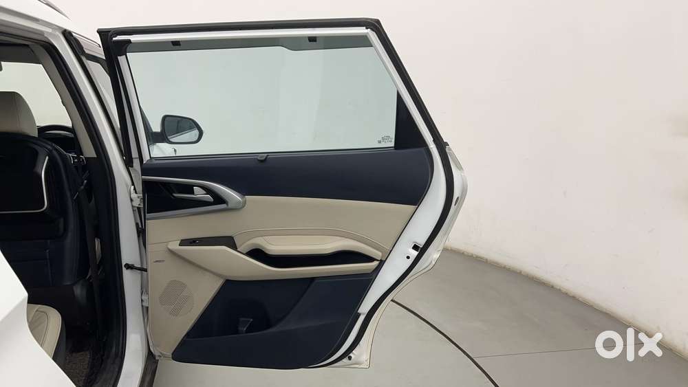 Kia Carens 1.5 Luxury Plus Diesel At 6 Str, 2022, Diesel