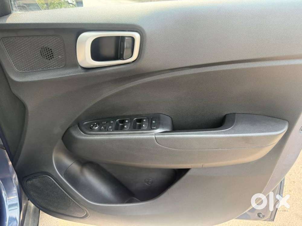 Hyundai Venue Sx Plus Turbo Dct, 2022, Petrol