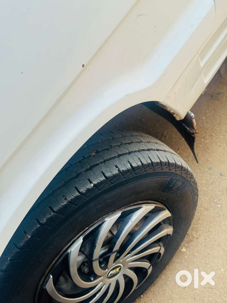 Maruti Suzuki Omni 2011