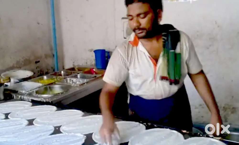 Wanted dosa parotta master - Cook in Pattalam, Chennai - 1832960373