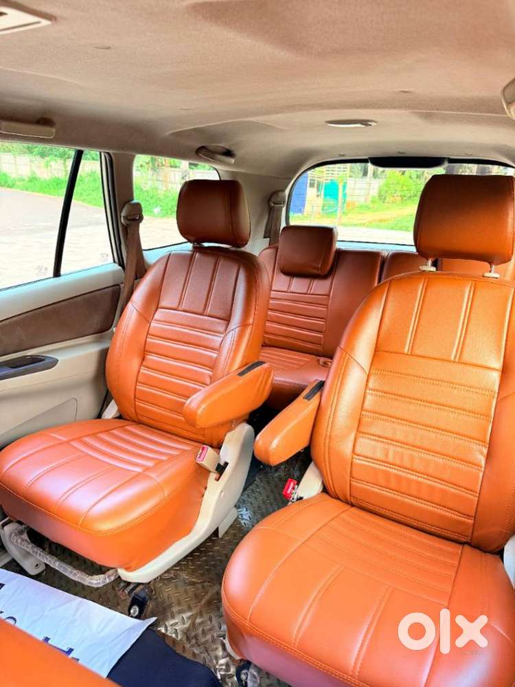 Toyota Innova 2.5 Gx 7 Str Bs-iii, 2014, Diesel