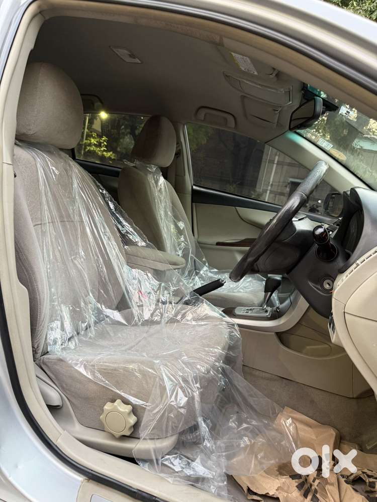 Toyota Corolla Altis 2010-2013 G Hv At, 2013, Petrol