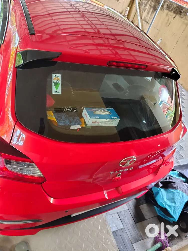 Tata Tiago Revotron Xta 2024
