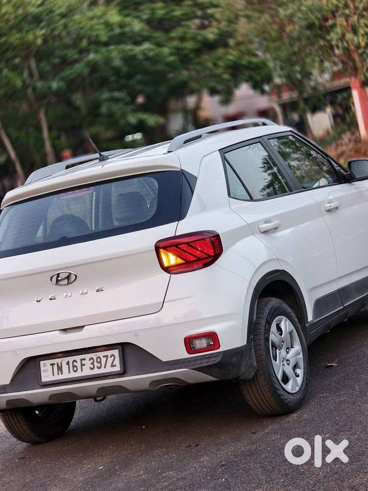 Hyundai Venue S Diesel, 2020, Diesel