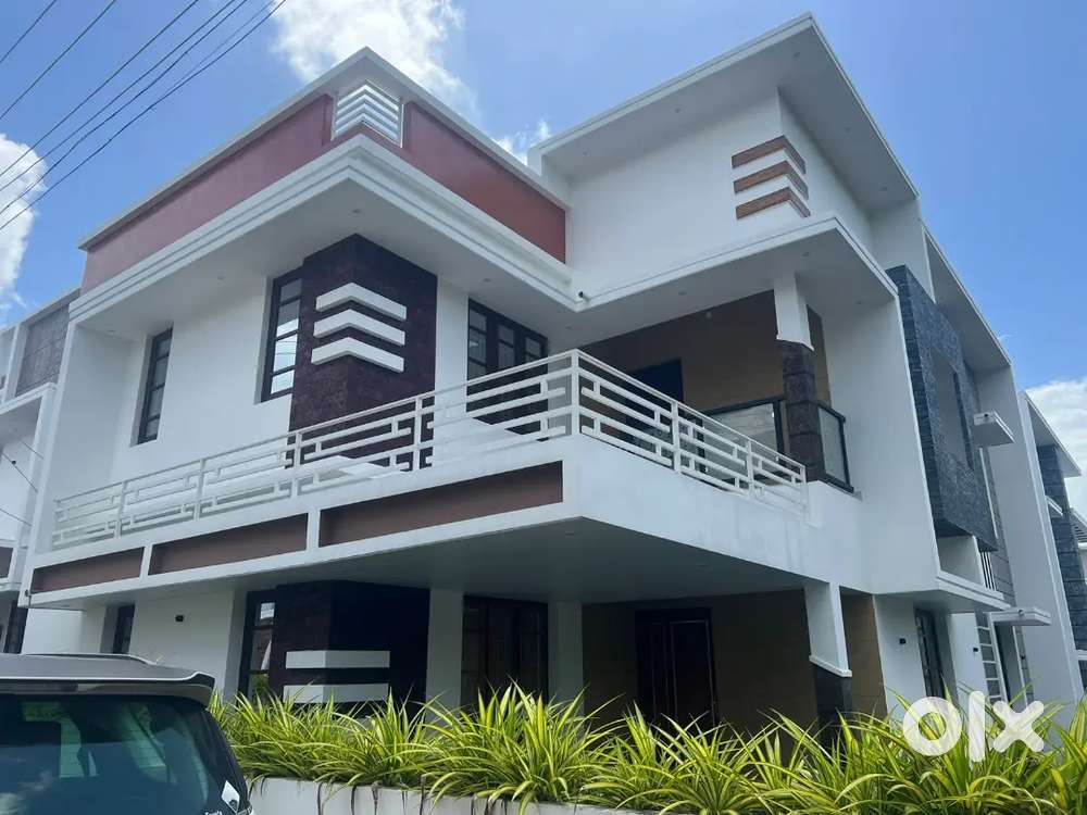 4 BHK FURNISHED HOUSE FOR RENT PUKKATUPADY FAMMILY ONLY For Rent Houses & Apartments 1754771006