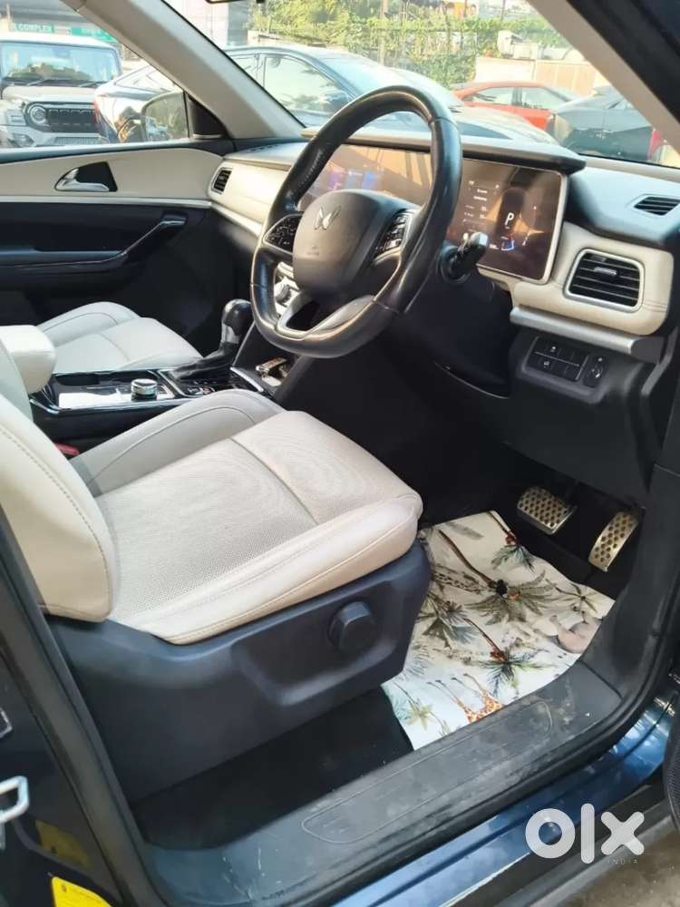Mahindra Xuv700, 2021, Diesel