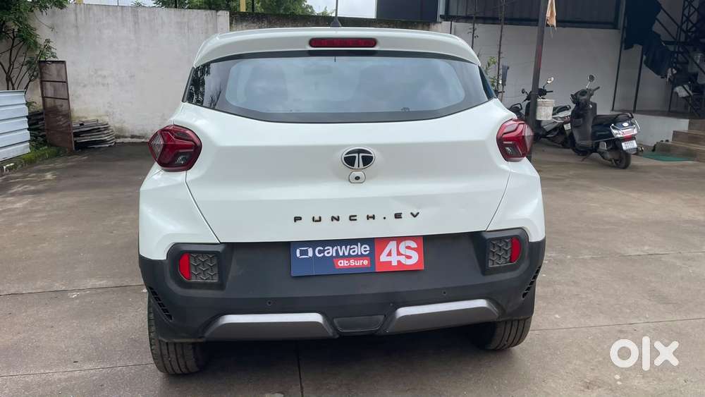 Tata Punch Ev Adventure S Lr Ac Fc, 2025, Electric