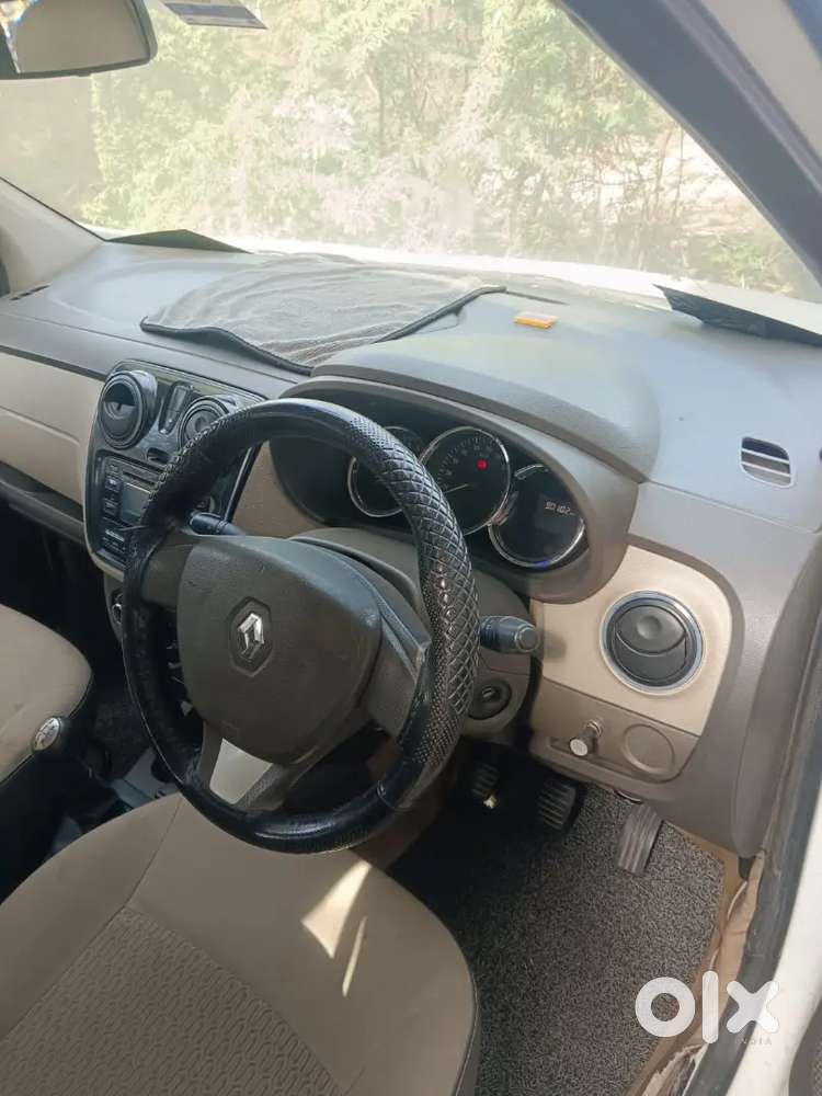 Renault Lodgy 2017 Diesel 90000 Km Driven